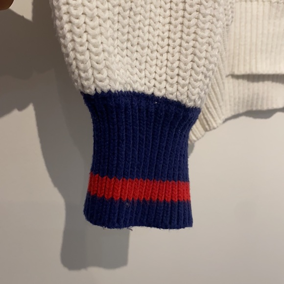 Forever 21 knit sweater - Picture 4 of 5